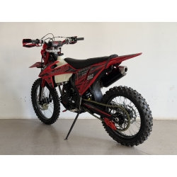 Diabolini X8 250 CC e-starter, chłodzony powietrzem, 19.4 KM, kolor: czarny, czerwony, pomarańczowy